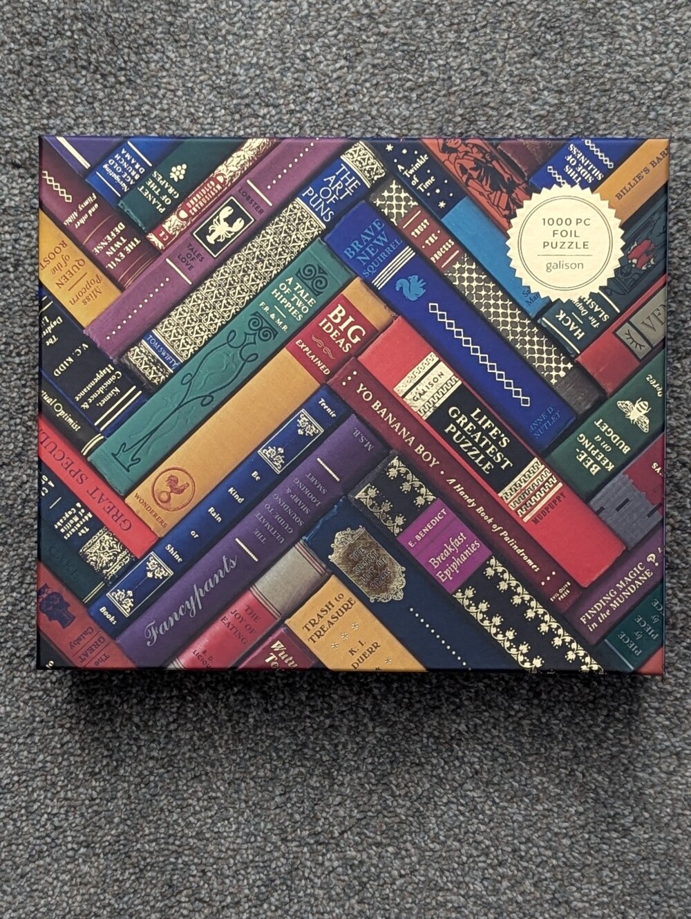 Galison "Foil Book Stack" 1000-Piece Foil Jigsaw Puzzle (Brand New / Sealed)